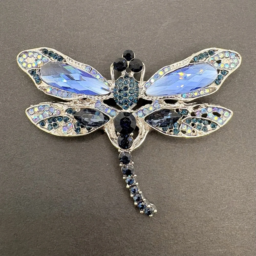 Vintage Dragonfly Bug Insect Blue Rhinestone‎ Brooch Silver Tone Sparkling